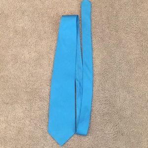 Covina neck tie